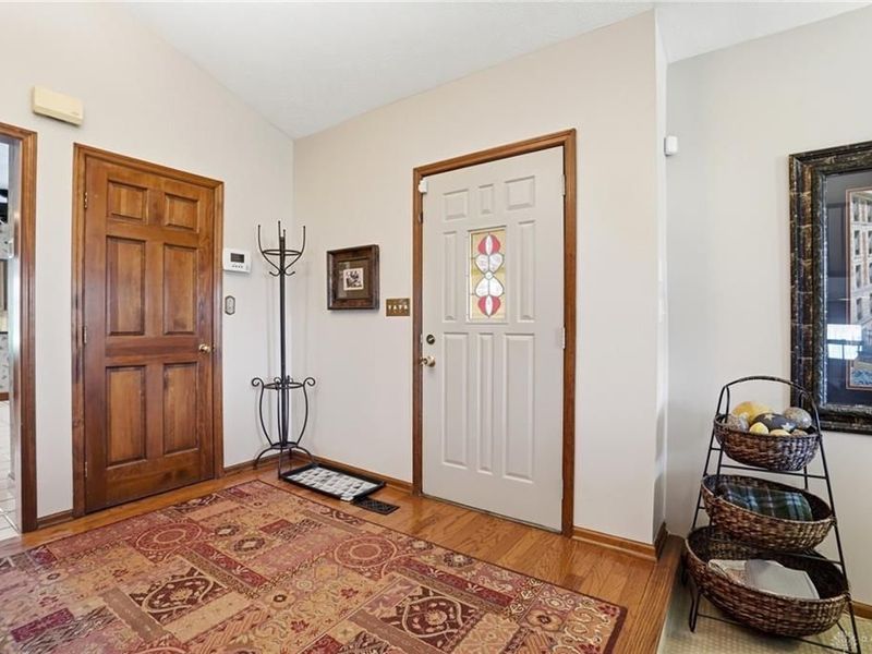 7052 Society Court, Butler Township, OH 45414 Photo 12