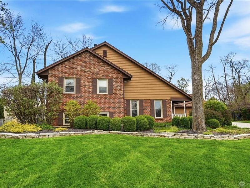 7052 Society Court, Butler Township, OH 45414 Photo 3