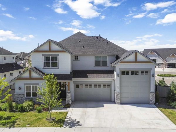 125 S Eagles Roost Way, Eagle, ID 83616