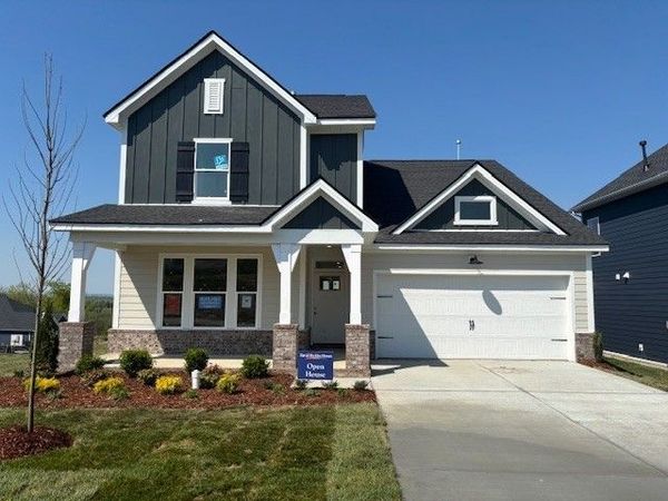 1104 Callaway Drive , Lebanon, TN 37087