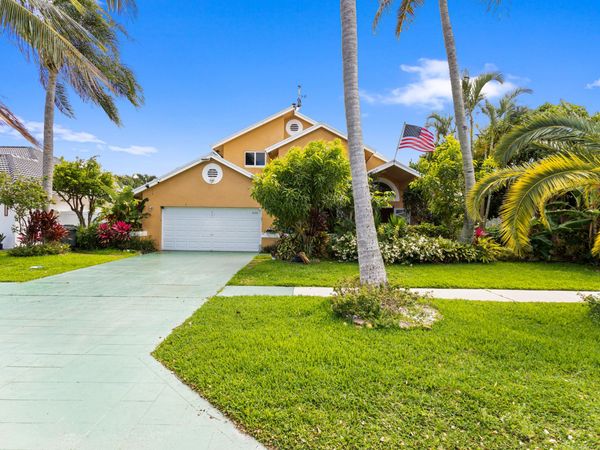 330 Prairie Rose Lane, Boca Raton, FL 33487