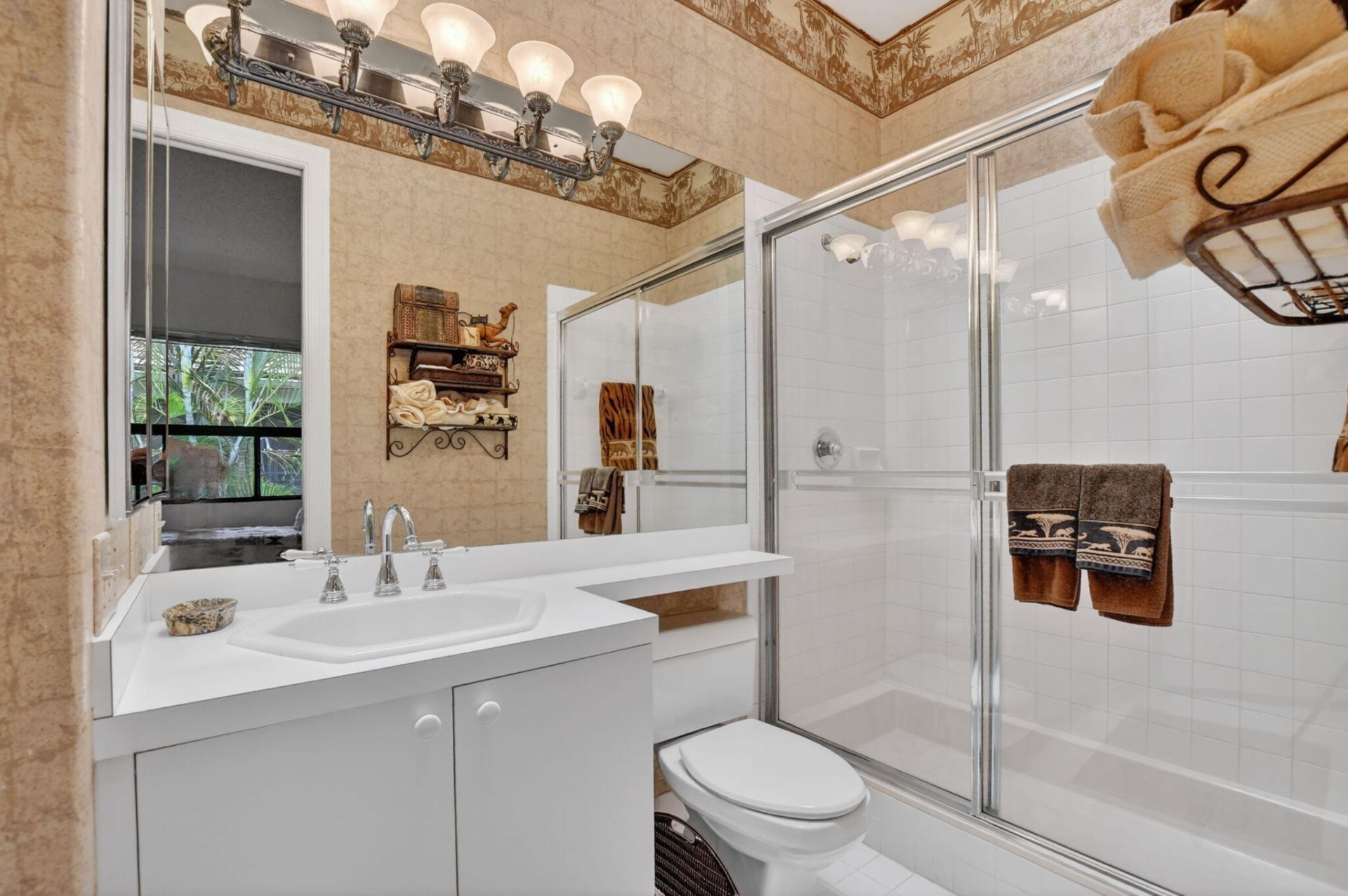 19884 Planters Boulevard, Unit B-102, Boca Raton, FL 33434 Photo