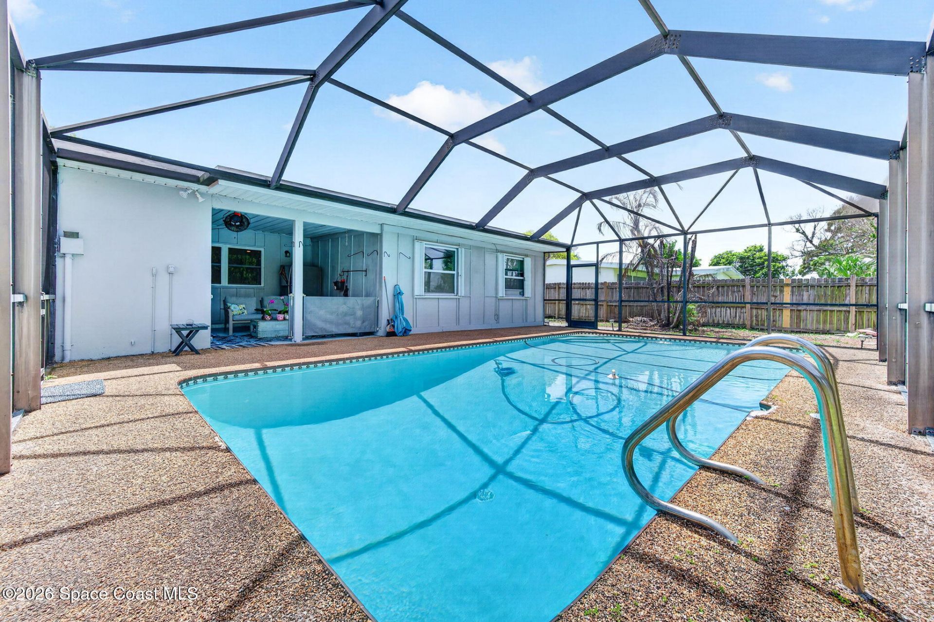 713 NE James Circle Ne, Palm Bay, FL 32905 Photo