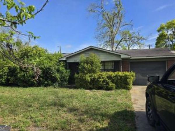 1705 Spooner Road, Douglas, GA 31533