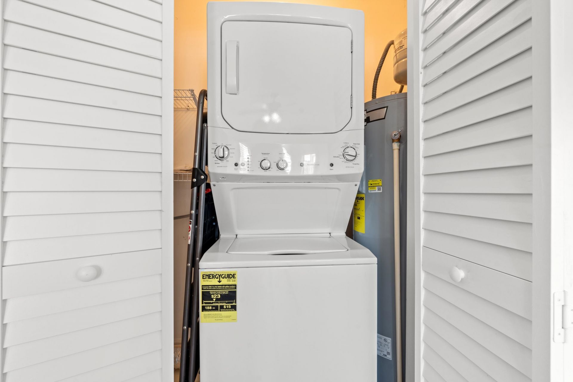 910 Emanon St. Photo 23