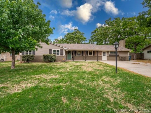 1601 E Seminole Avenue , McAlester, OK 74501