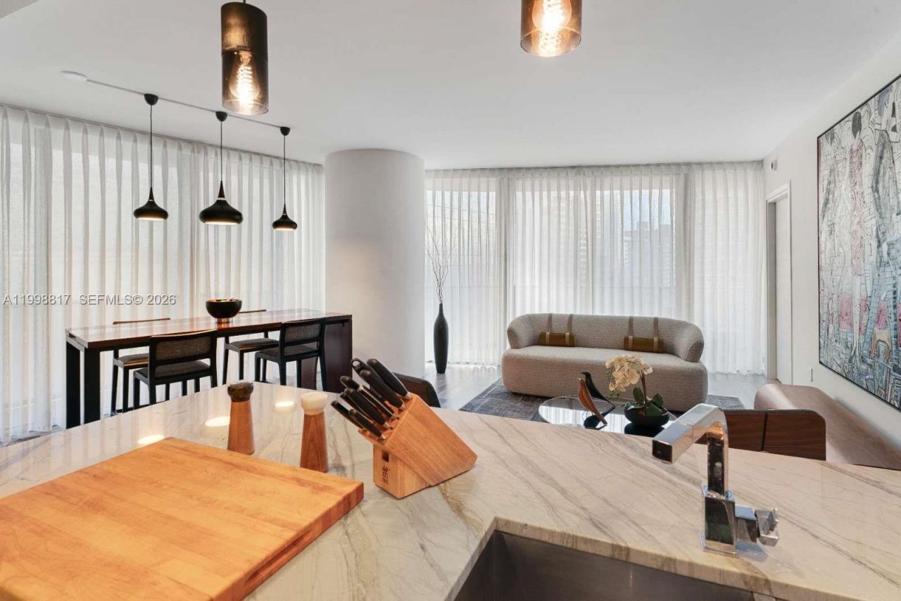 801 S Miami Ave, Unit 3804, Miami, FL 33130 Photo