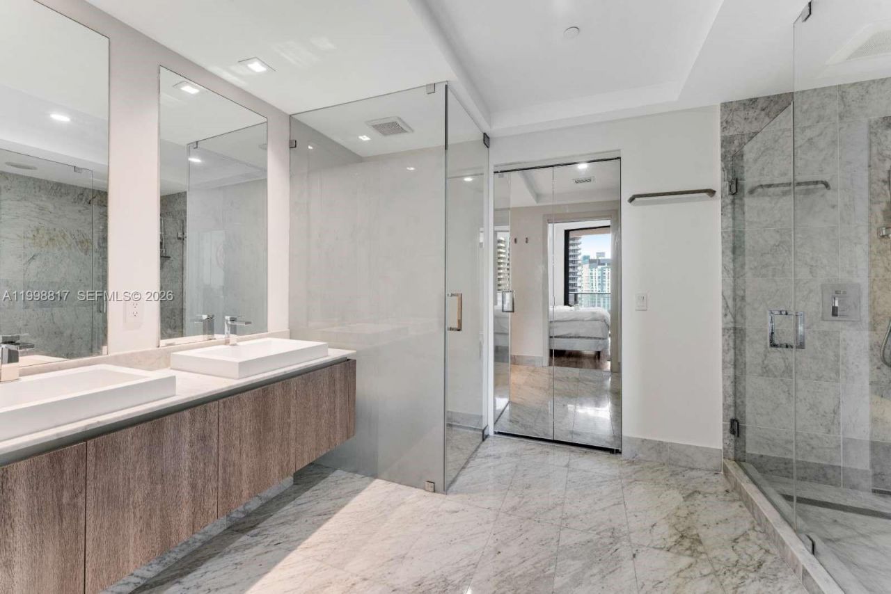 801 S Miami Ave, Unit 3804, Miami, FL 33130 Photo