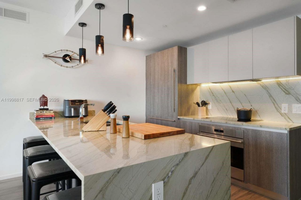 801 S Miami Ave, Unit 3804, Miami, FL 33130 Photo