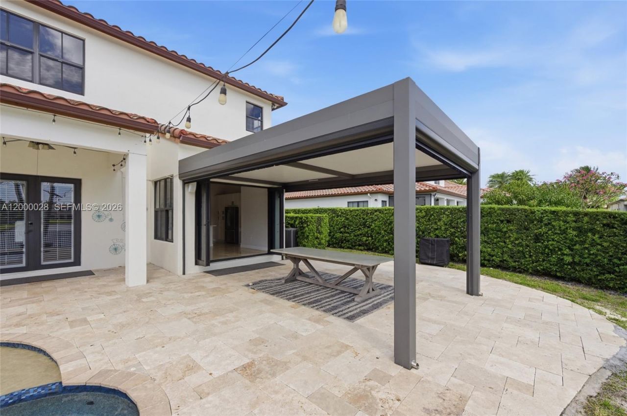 2685 NW 83rd Way, Cooper City, FL 33024 Photo