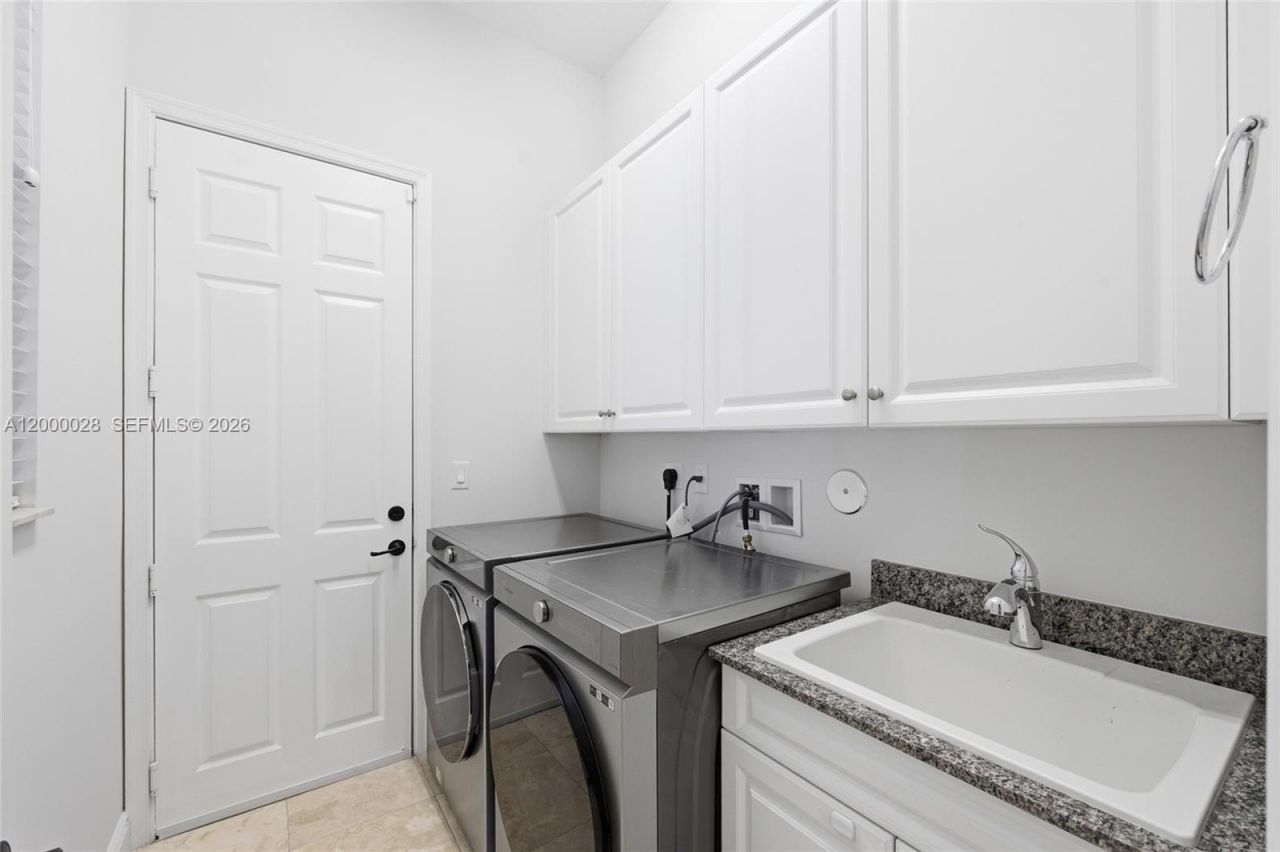 2685 NW 83rd Way, Cooper City, FL 33024 Photo