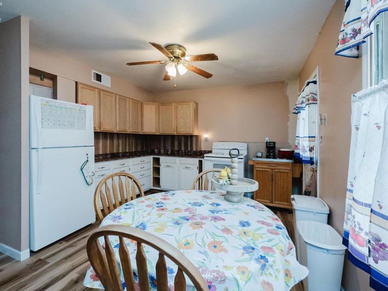 24 Gail Lane, Tiffin, OH 44883 Photo 10