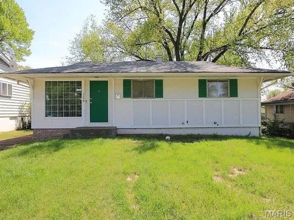 224 Roderick Drive, St Louis, MO 63137