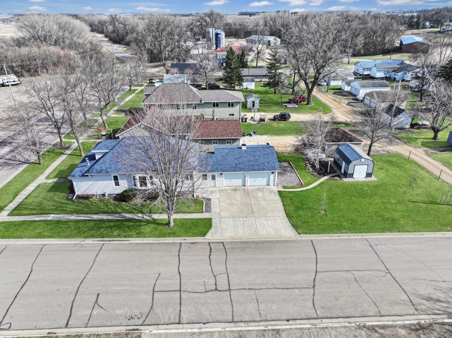 401 Lake Avenue S, Balaton, MN 56115
