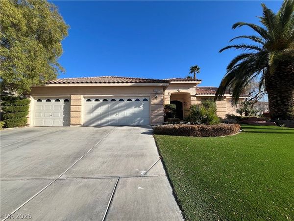 1354 Waterford Falls Avenue, Las Vegas, NV 89123