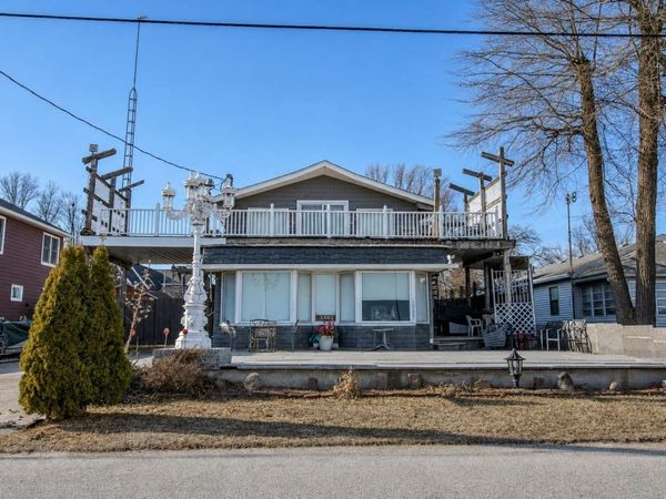 5374 S County Rd 210, Knox, IN 46534