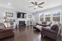 2509 Hummingbird Lane photo 4