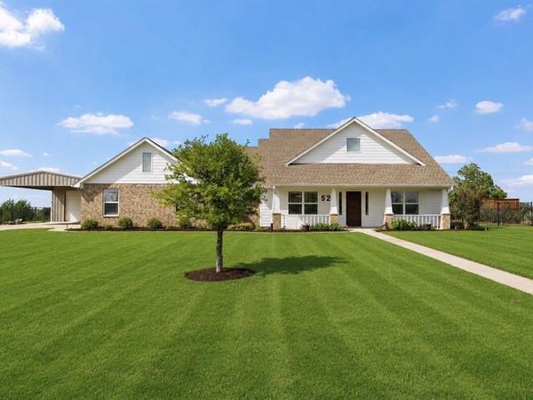 528 Hubbard Circle, Nevada, TX 75173