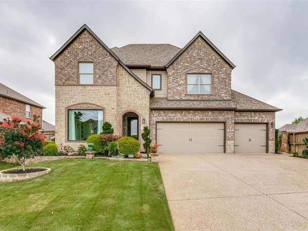 104 Martingale Trail, Oak Point, TX 75068