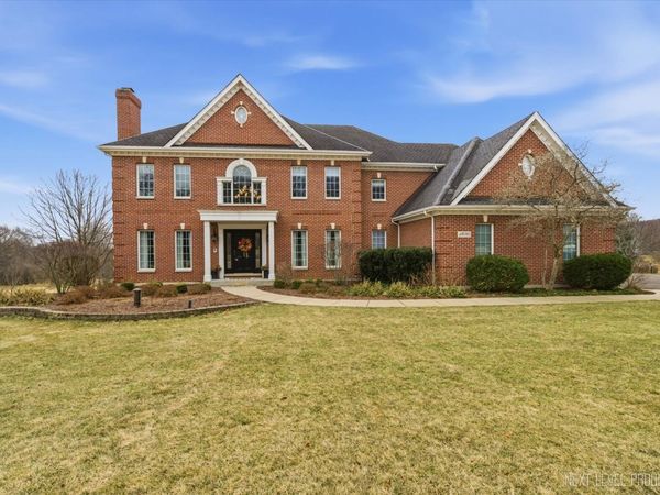 40W903 Campton Woods Drive , Campton Hills, IL 60119