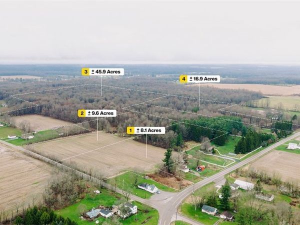 W Western Reserve Road , Canfield, OH 44406