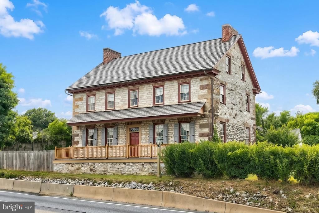 4415 A W MARKET STREET, YORK, PA 17408