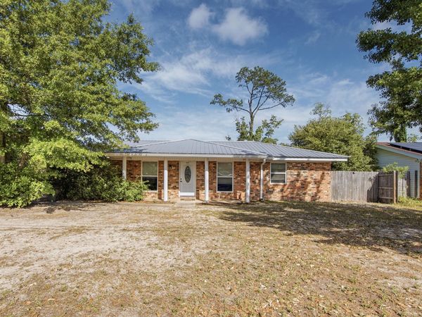 1247 Amherst Road, Panama City, FL 32405