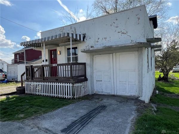 215 Sycamore, Union City, OH 45390