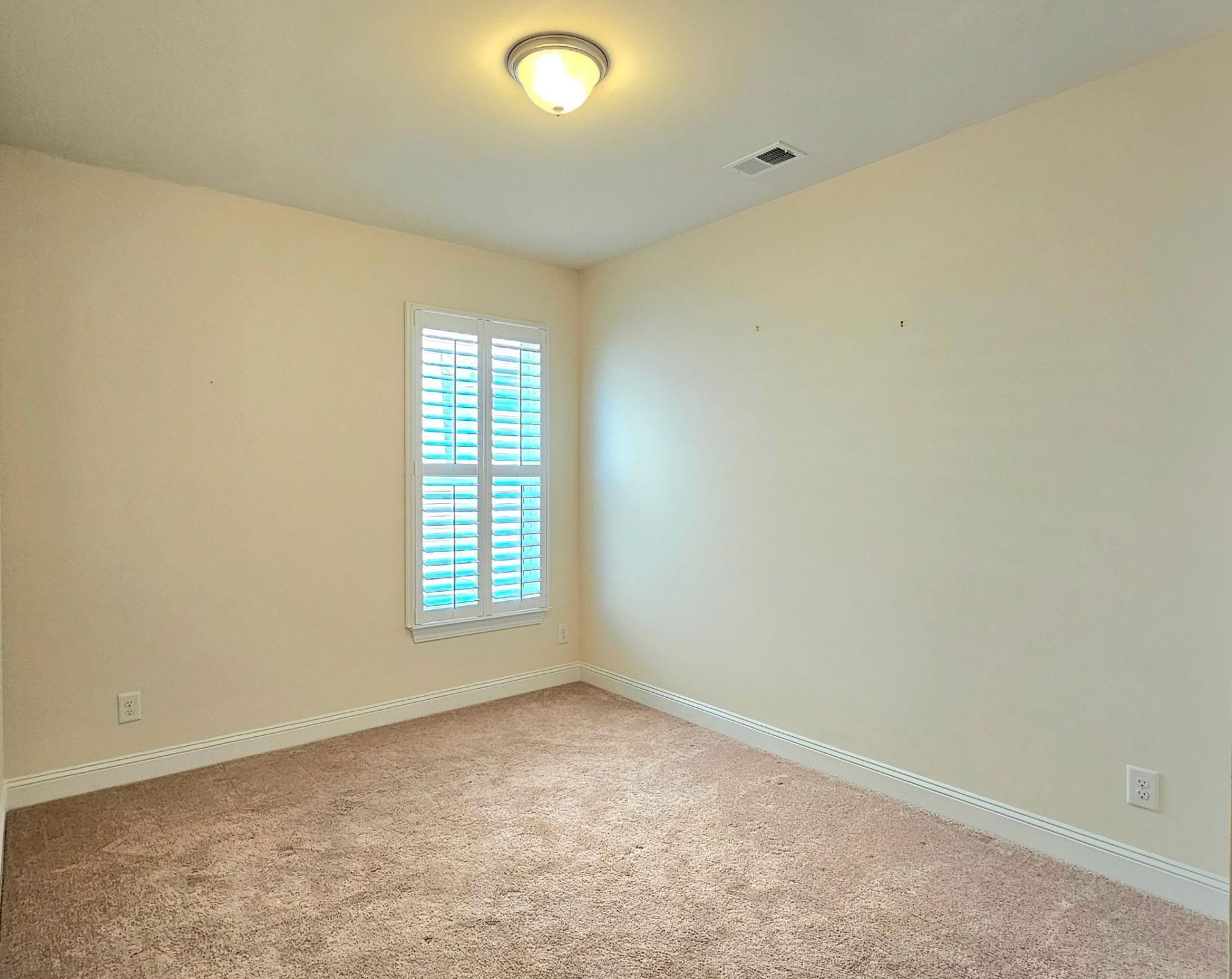 1810 Orchard Dr. Photo 14