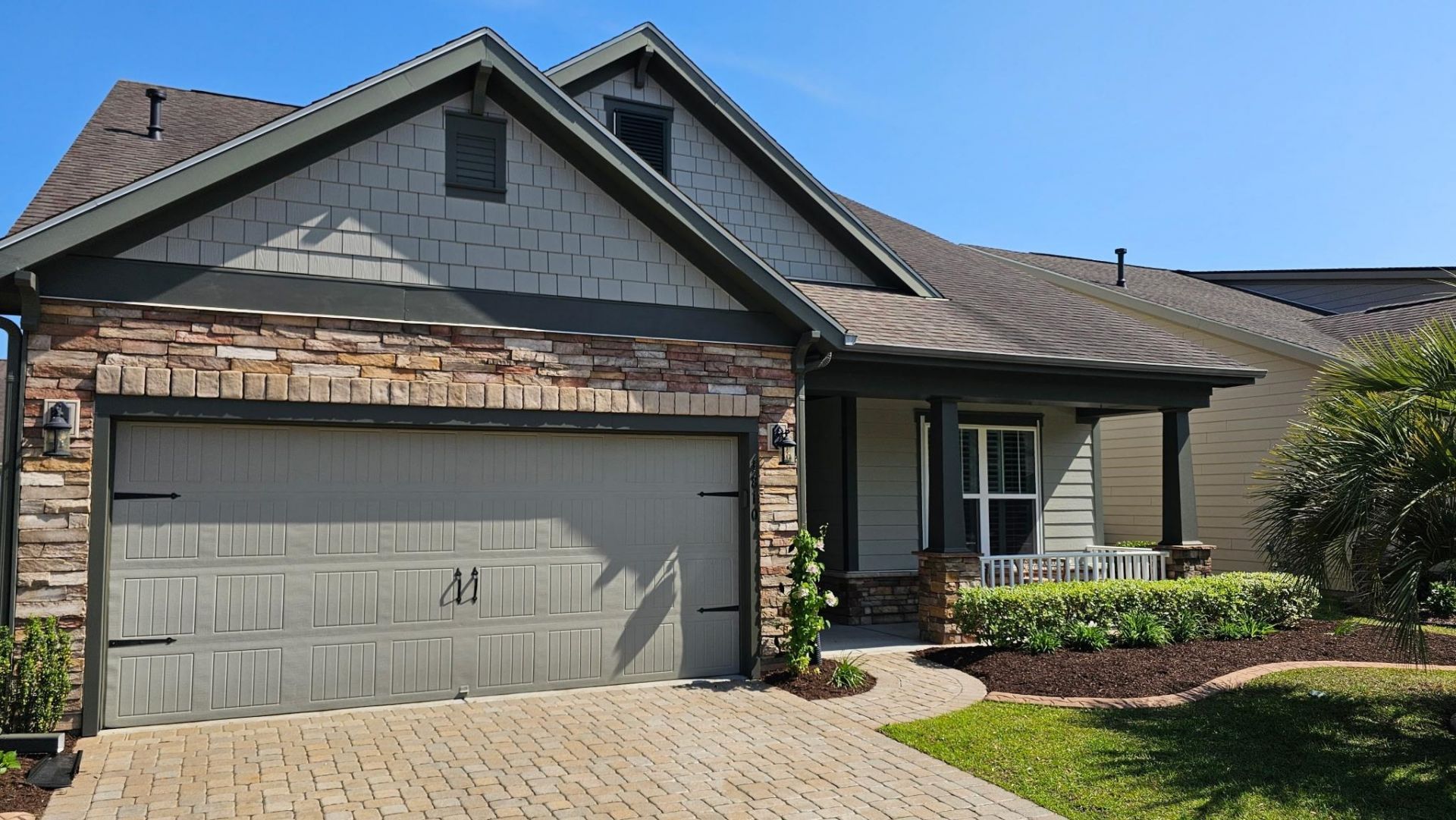 1810 Orchard Dr. Photo 4