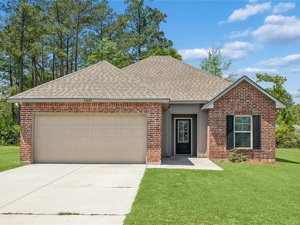 41685 WHISPER WOODS Road, Ponchatoula, LA 70454