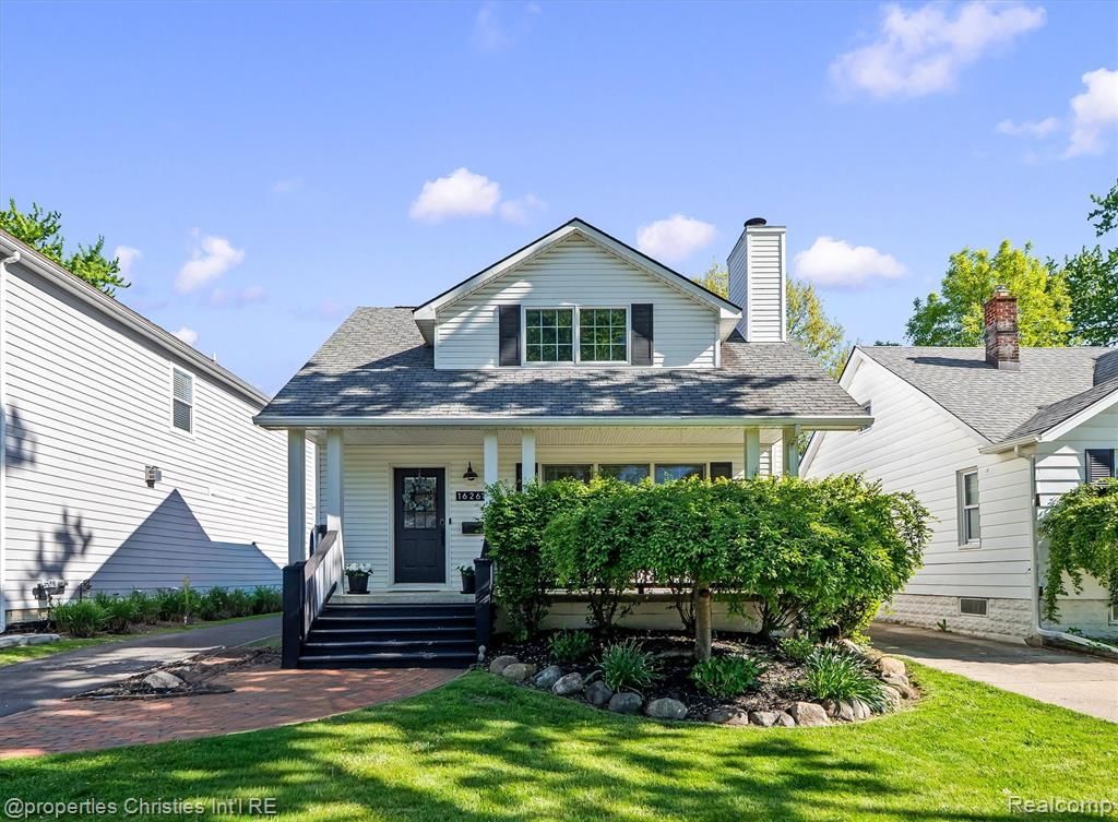 16268 Kirkshire Avenue, Beverly Hills Vlg, MI 48025 Main Photo