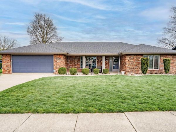 1204 Allison Boulevard, Auburn, IN 46706