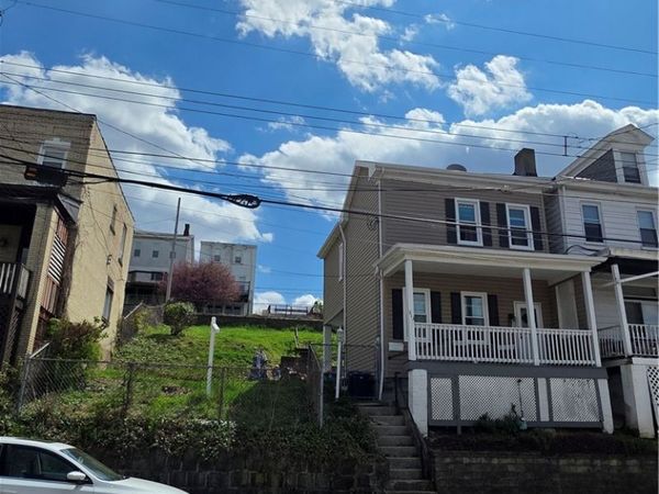 311 Natchez St, Pittsburgh, PA 15211