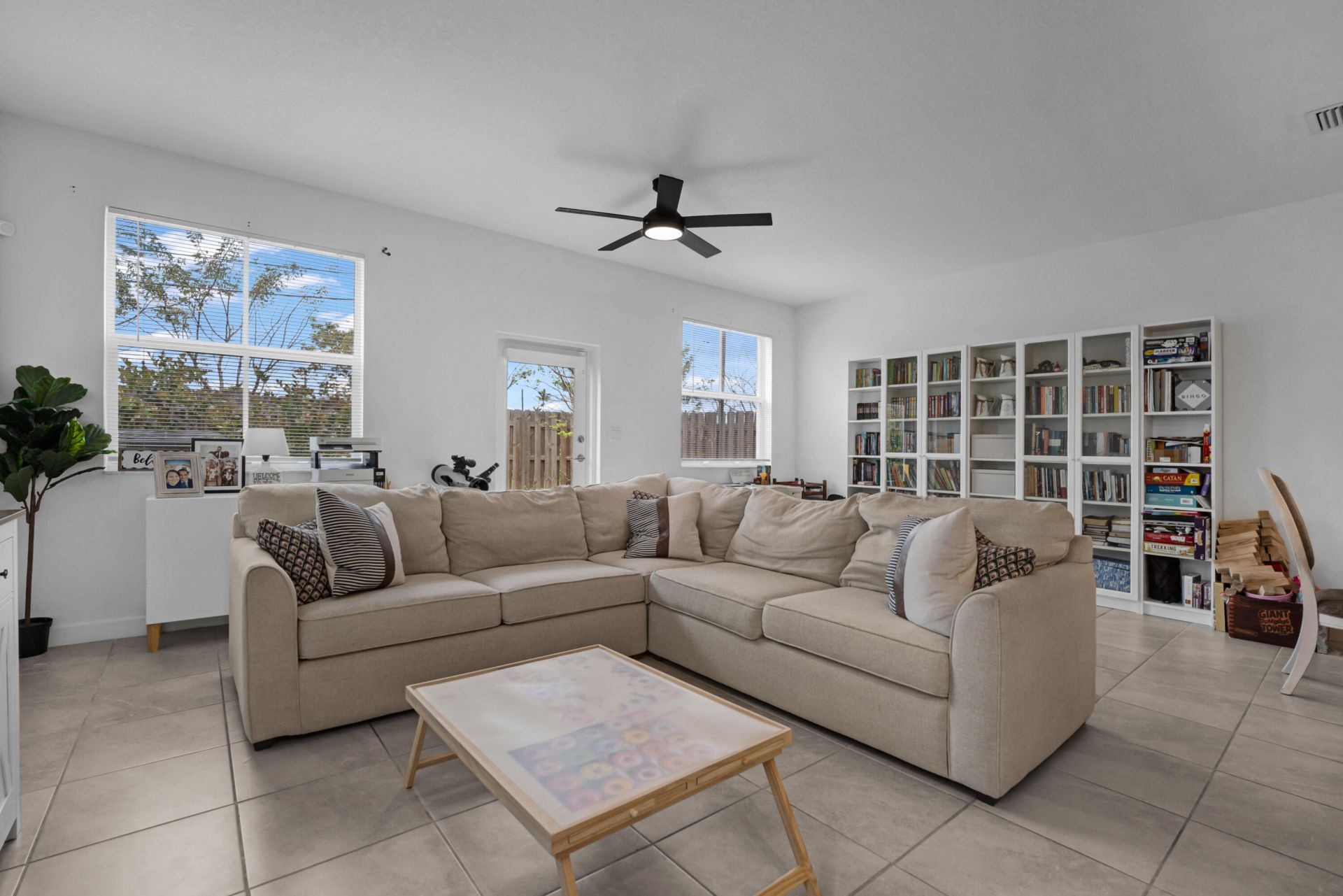 2409 NW 131st Circle, Miami, FL 33167 Photo