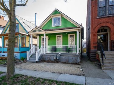 27 Mariner Street , Buffalo, NY 14201