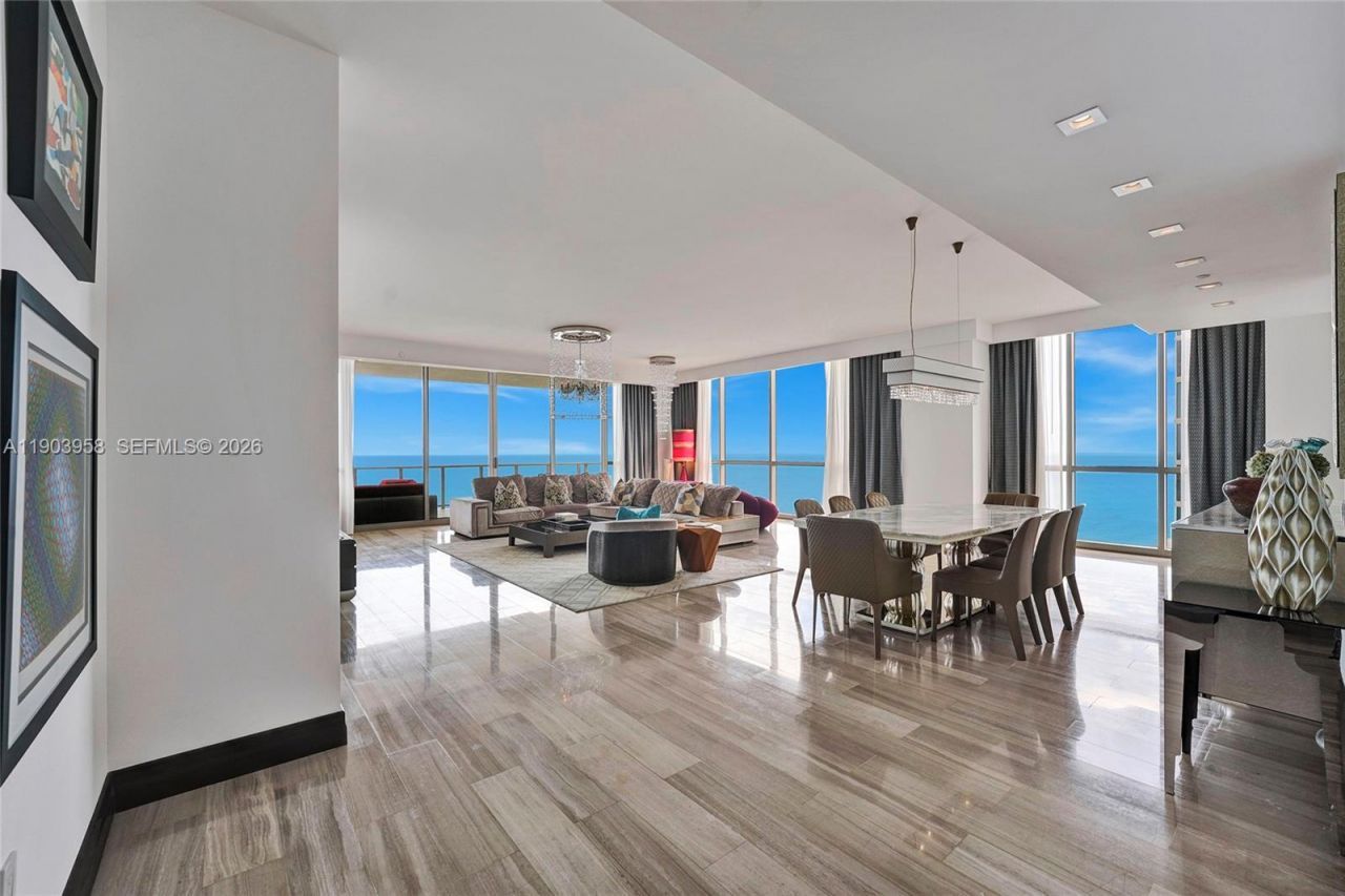 17749 Collins, Unit 1402, Sunny Isles Beach, FL 33160 Photo