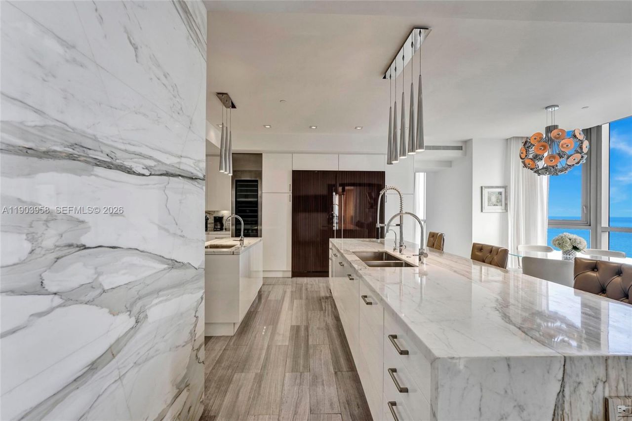 17749 Collins, Unit 1402, Sunny Isles Beach, FL 33160 Photo