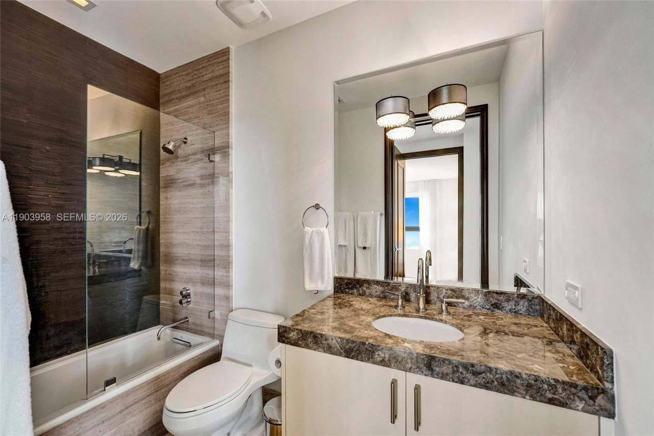 17749 Collins, Unit 1402, Sunny Isles Beach, FL 33160 Photo