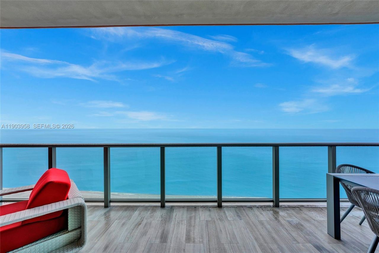 17749 Collins, Unit 1402, Sunny Isles Beach, FL 33160 Photo