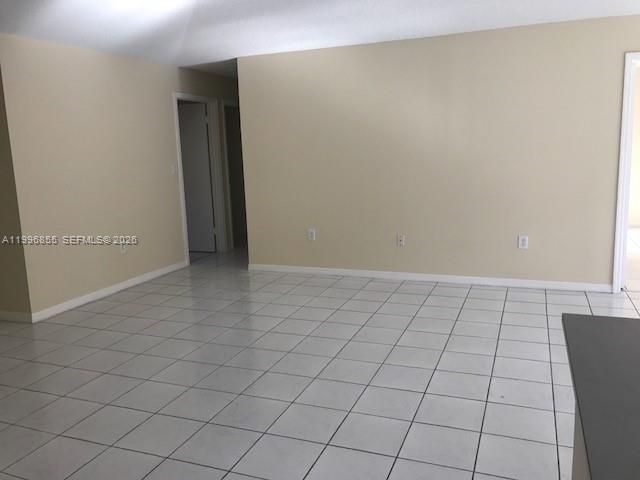 19712 NW 82nd Pl, Hialeah, FL 33015 Photo