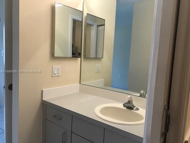 19712 NW 82nd Pl, Hialeah, FL 33015 Photo