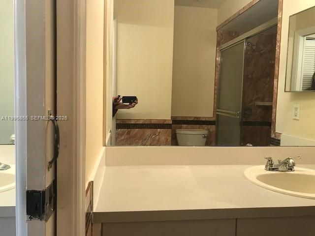 19712 NW 82nd Pl, Hialeah, FL 33015 Photo