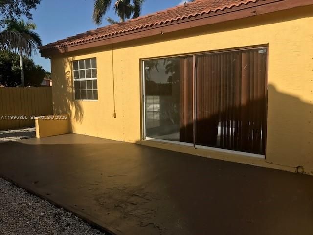 19712 NW 82nd Pl, Hialeah, FL 33015 Photo