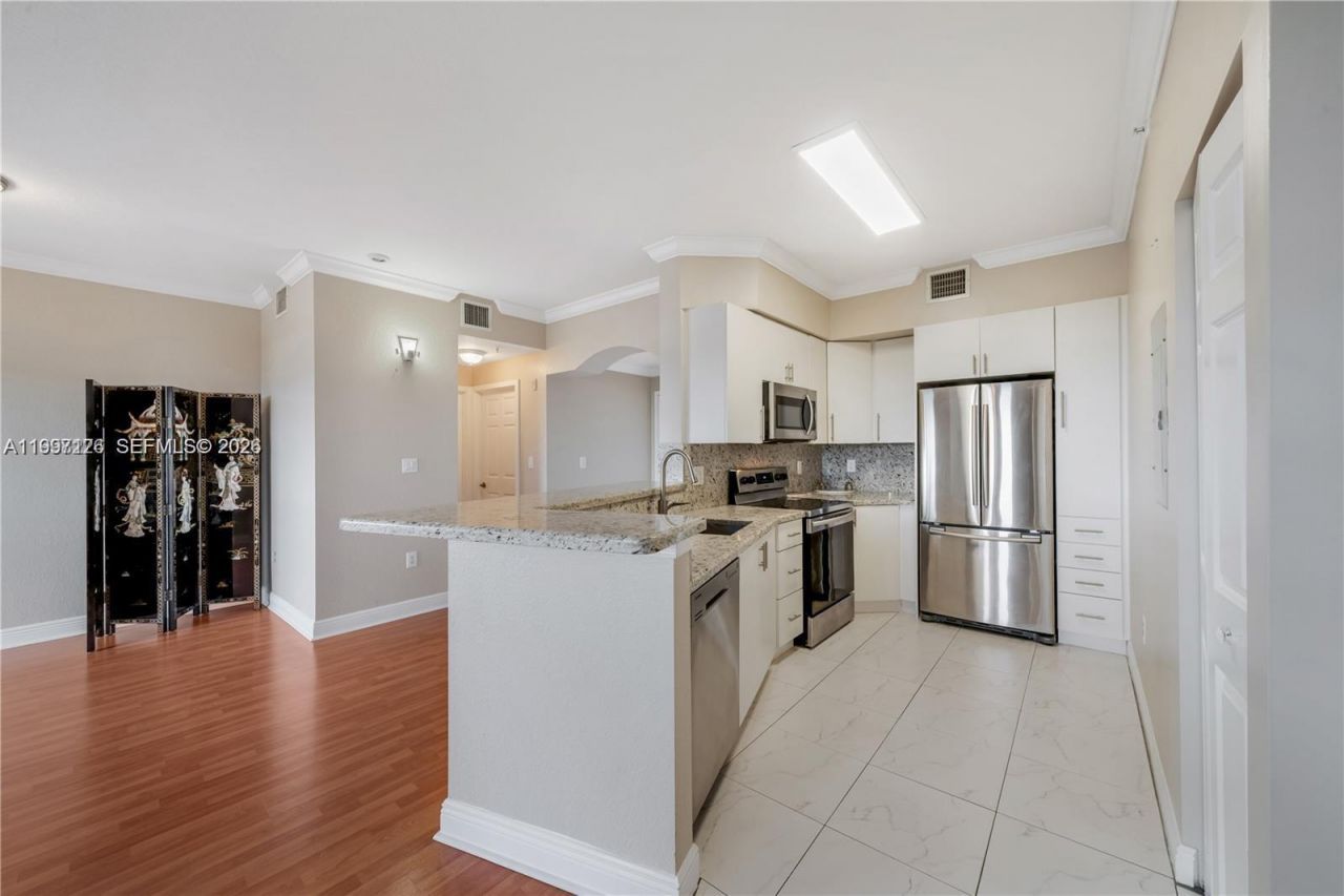 9021 SW 94th St, Unit 509, Miami, FL 33176 Photo