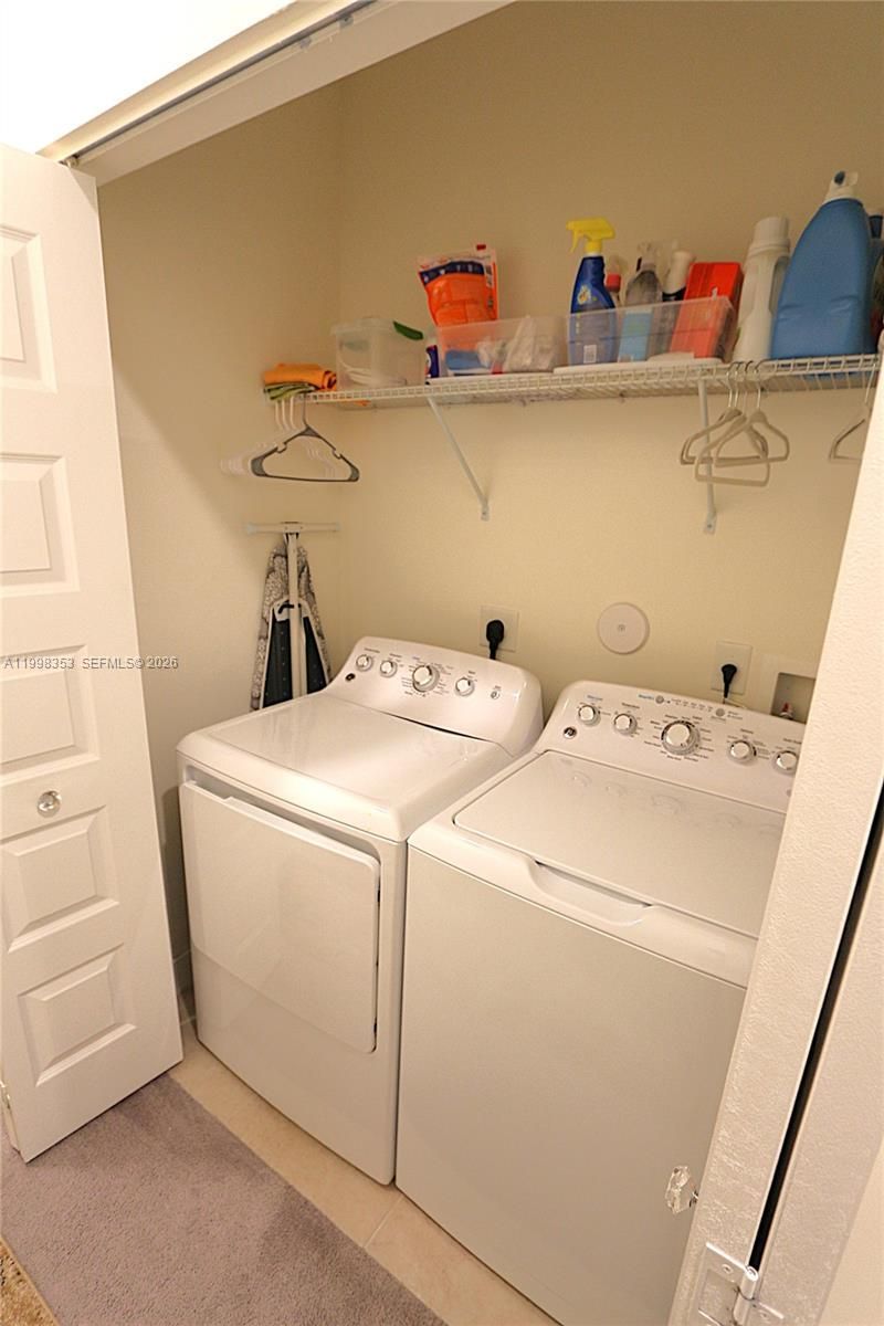 4738 NW 83rd Path, Doral, FL 33166 Photo