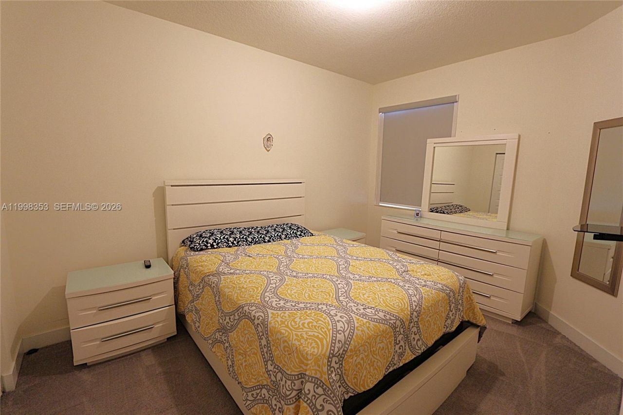 4738 NW 83rd Path, Doral, FL 33166 Photo