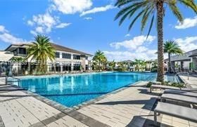 4738 NW 83rd Path, Doral, FL 33166 Photo