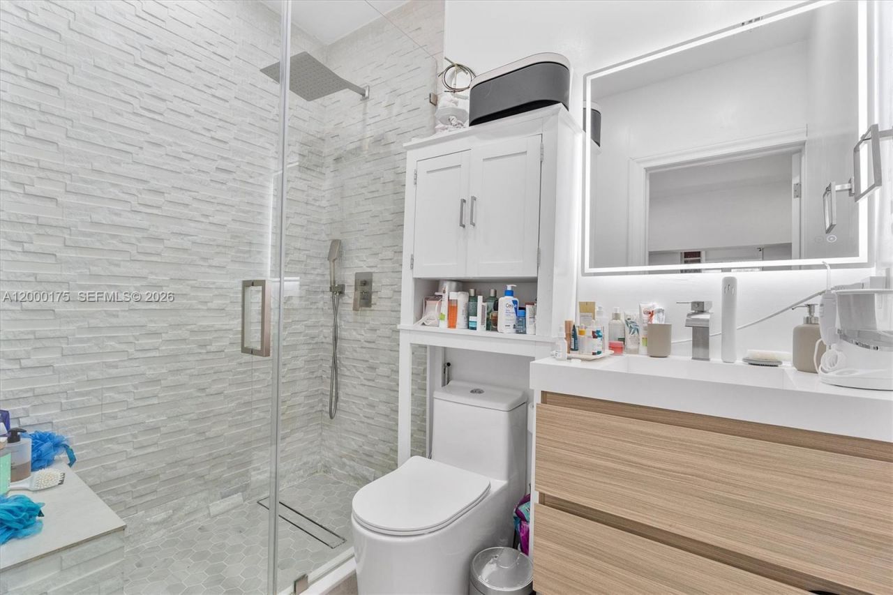 2231 SW 17th St, Miami, FL 33145 Photo