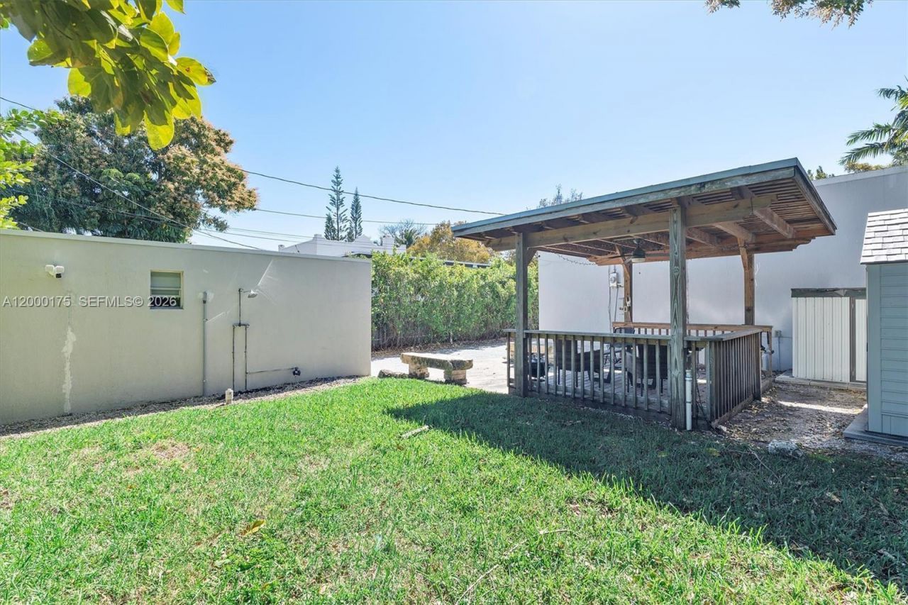 2231 SW 17th St, Miami, FL 33145 Photo